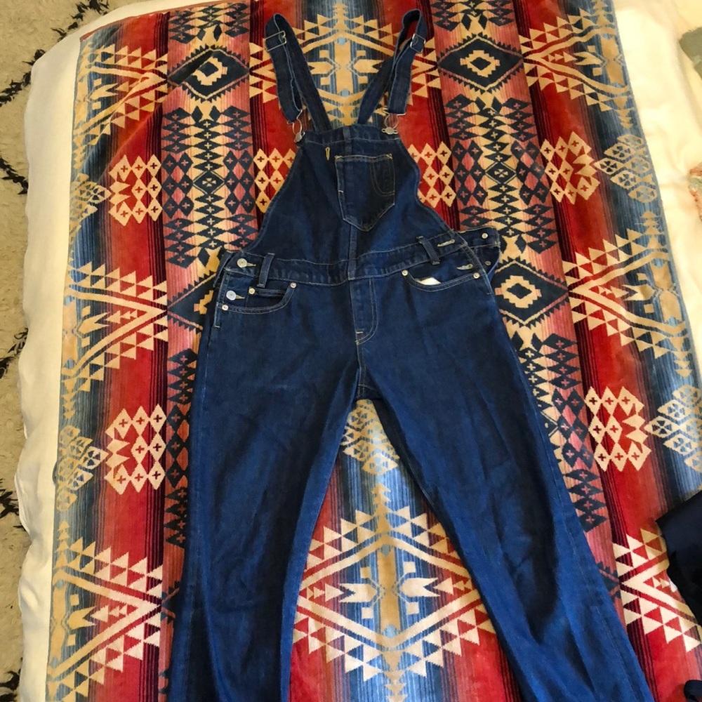 Levi’s skinny overalls